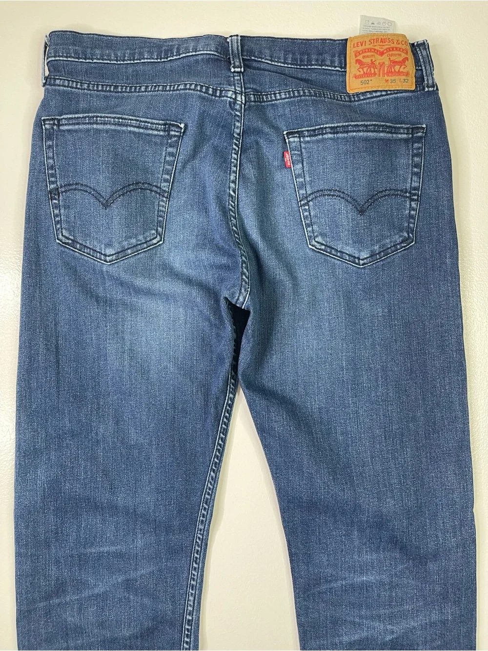 Levi's 502 Regular Taper Fit Medium Wash Denim Jeans 36x32